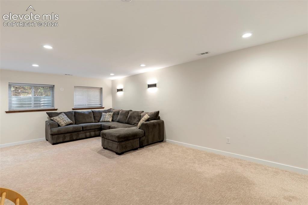 2725 Helmsdale Drive Colorado Springs CO 80920