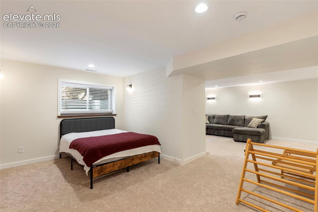 2725 Helmsdale Drive Colorado Springs CO 80920