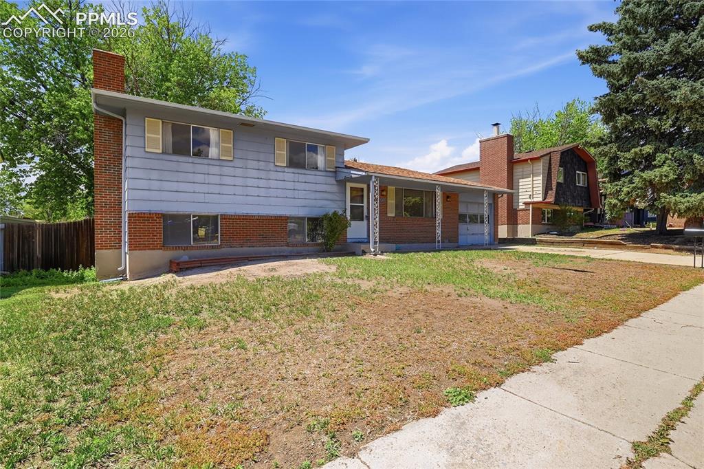 1524 Zaiger Place Colorado Springs CO 80915