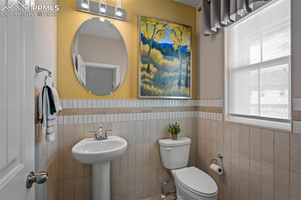 9389 Mayflower Gulch Way Colorado Springs CO 80927