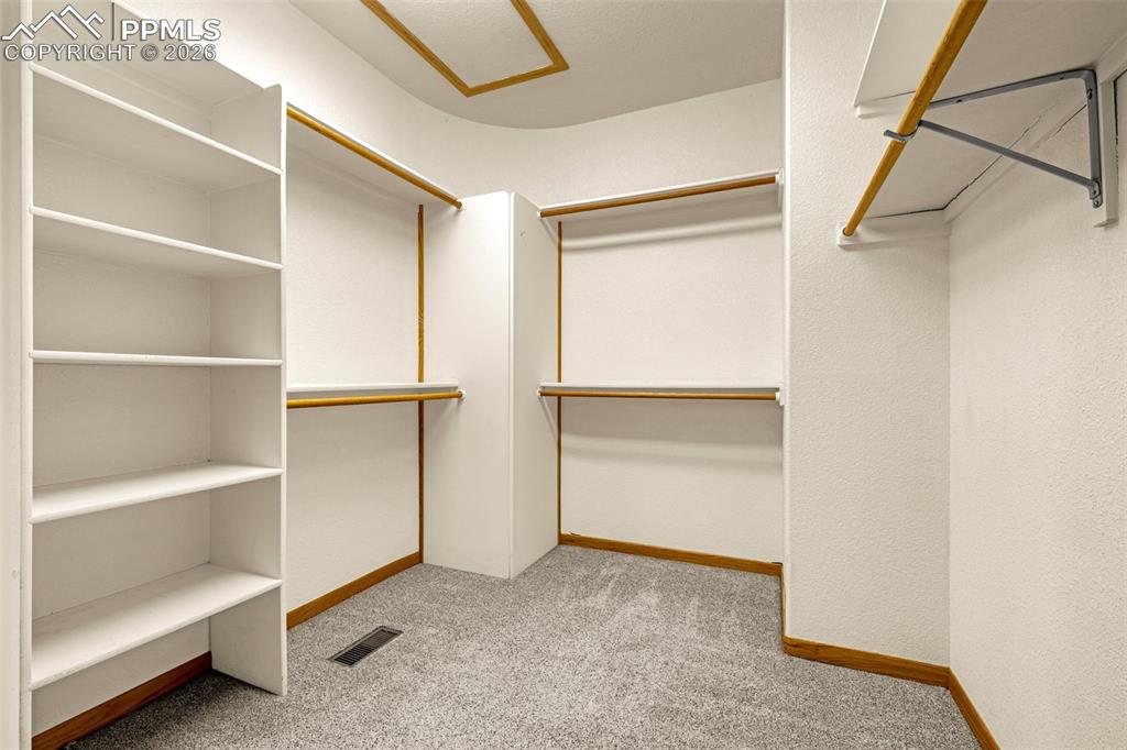 8315 Bluffview Way Colorado Springs CO 80919