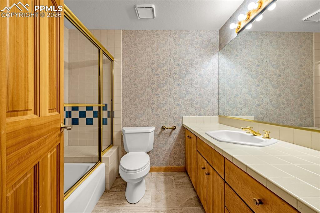 8315 Bluffview Way Colorado Springs CO 80919