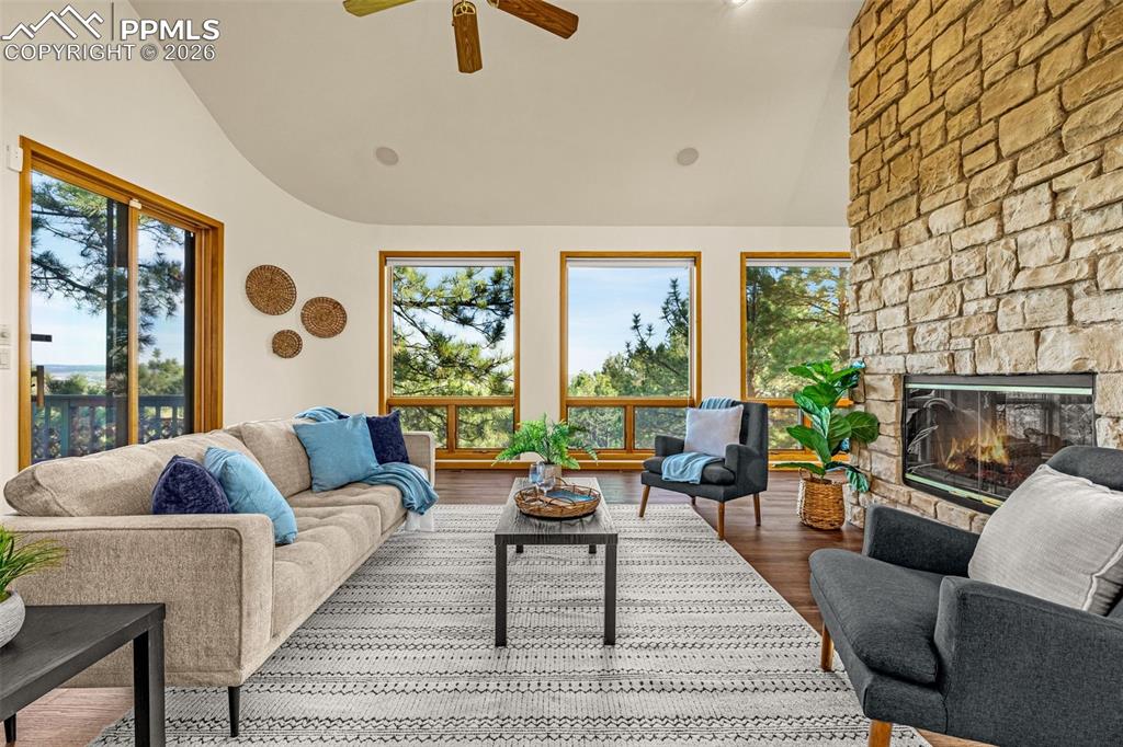 8315 Bluffview Way Colorado Springs CO 80919