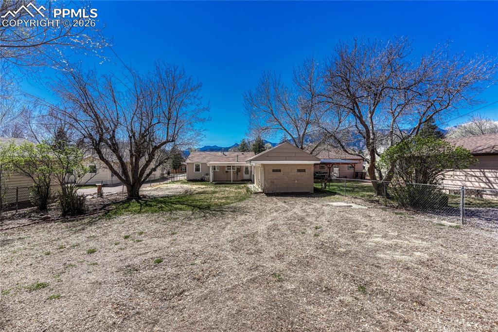 1810 W Boulder Street Colorado Springs CO 80904