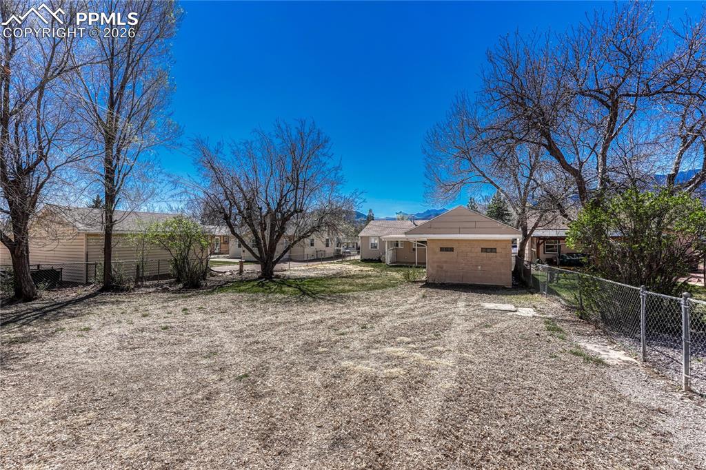 1810 W Boulder Street Colorado Springs CO 80904