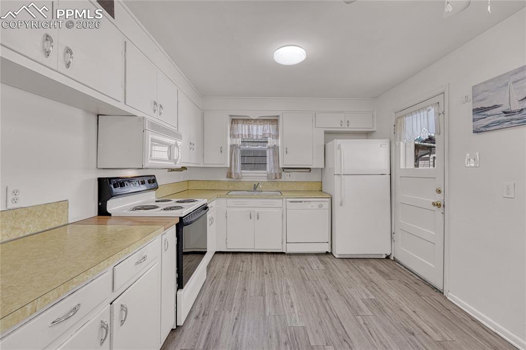 1810 W Boulder Street Colorado Springs CO 80904