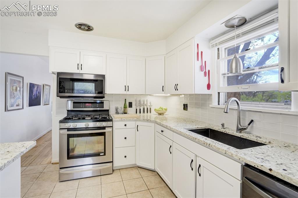 410 Yucca Drive Colorado Springs CO 80905