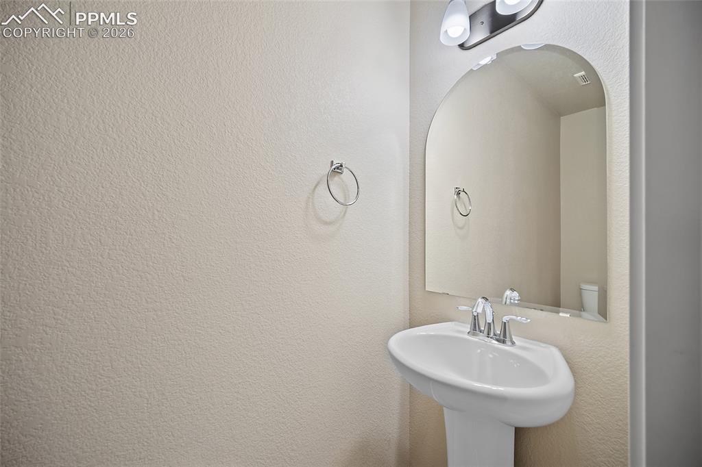 2401 Ellingwood Drive Colorado Springs CO 80910