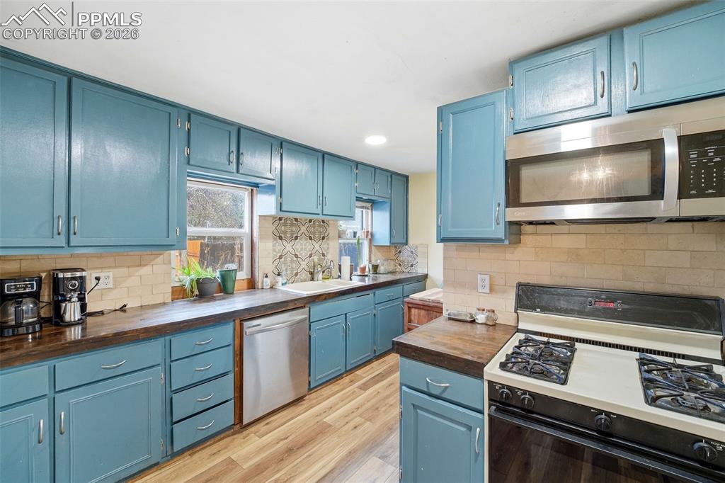 523 W Pikes Peak Avenue Colorado Springs CO 80905