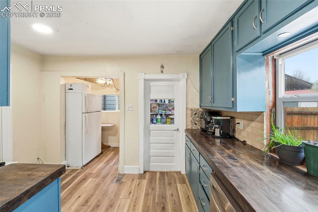 523 W Pikes Peak Avenue Colorado Springs CO 80905