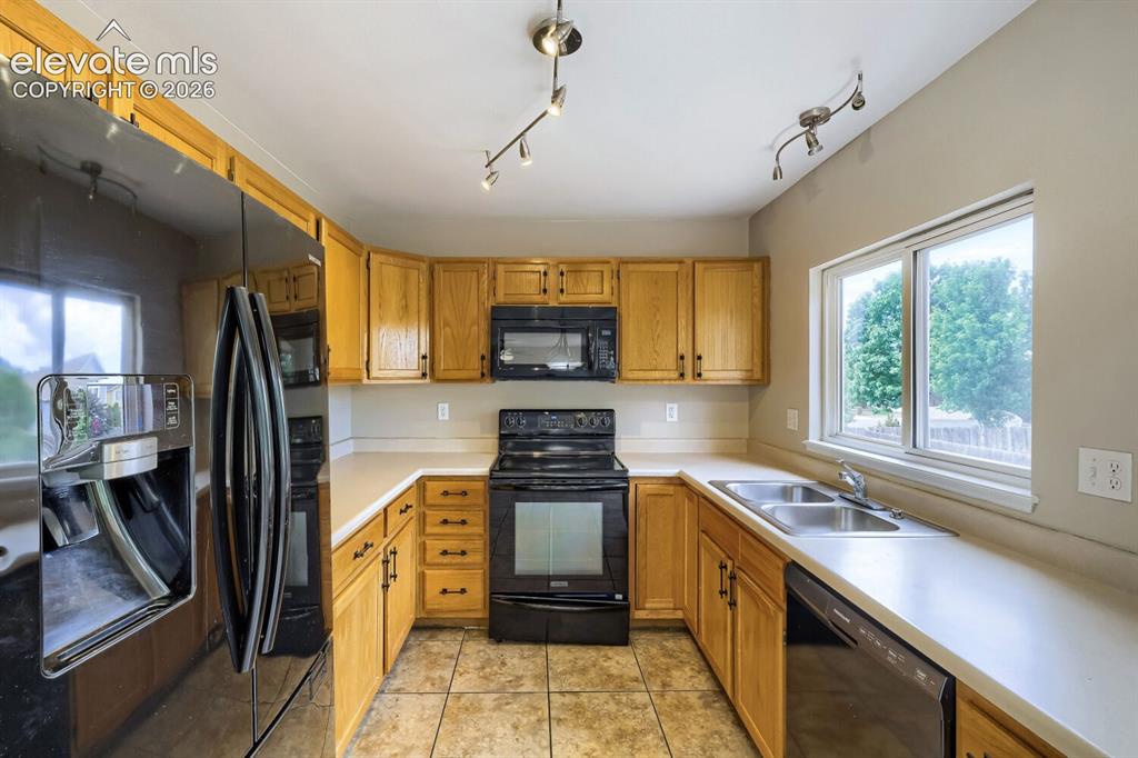 6620 Oakwood Boulevard Colorado Springs CO 80923