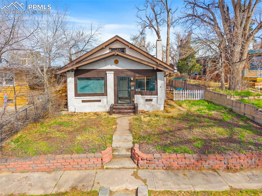 909 E 11th Street Pueblo CO 81001