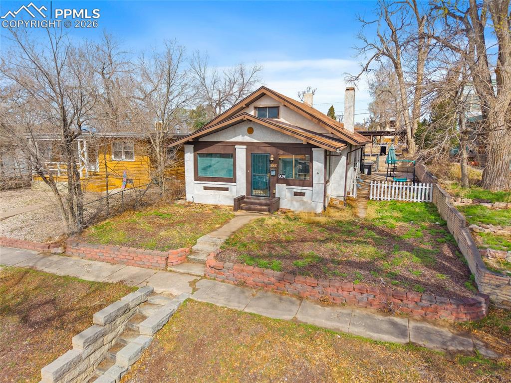 909 E 11th Street Pueblo CO 81001