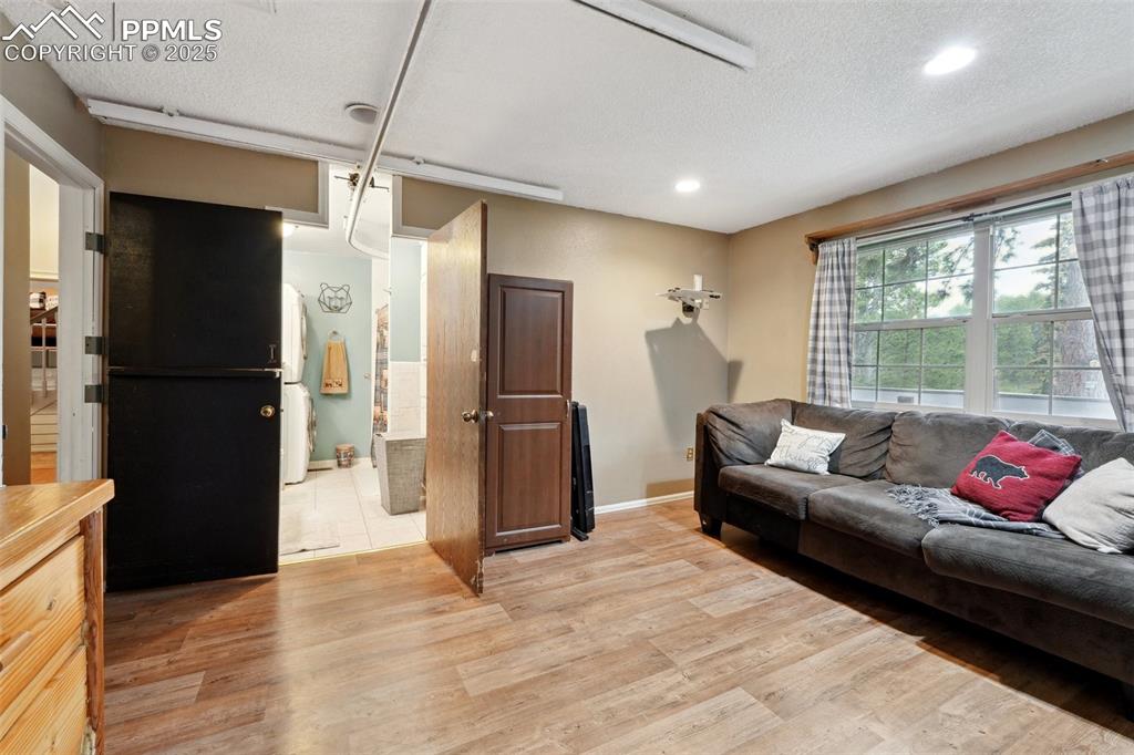 7475 Chirgiton Road Colorado Springs CO 80908