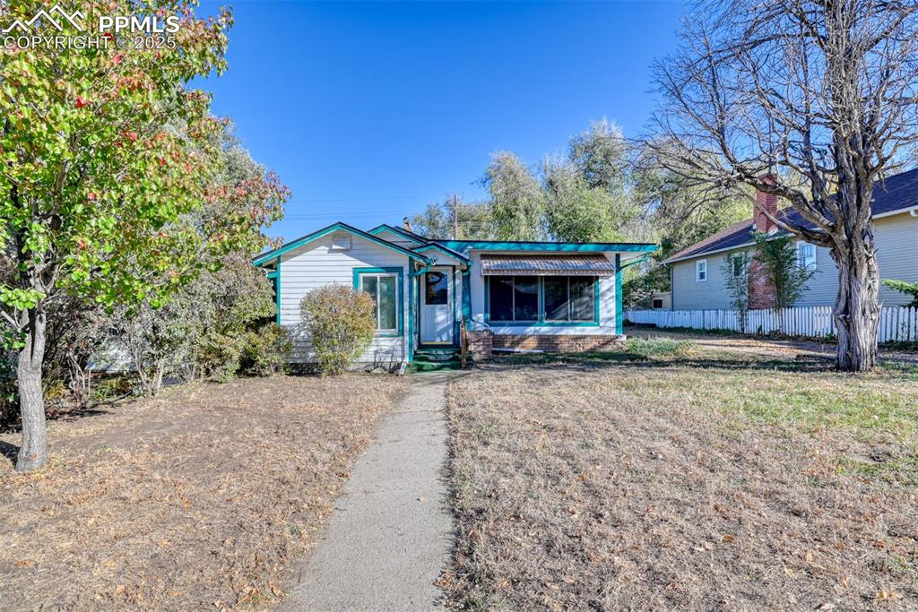 27 Bonfoy Avenue Colorado Springs CO 80909