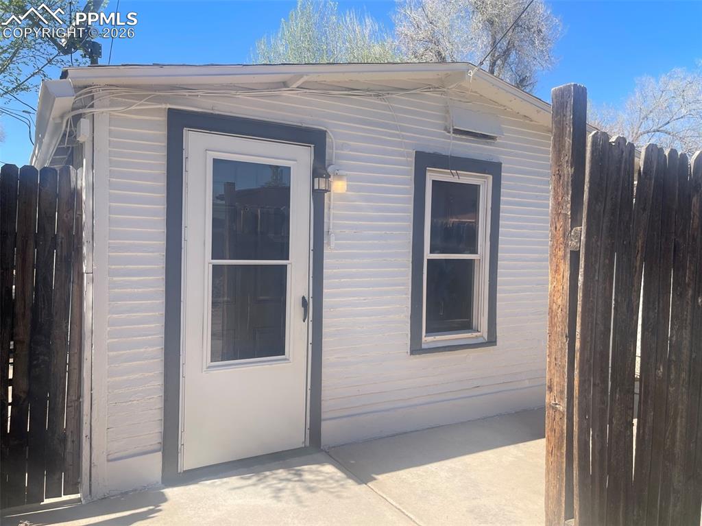 27 Bonfoy Avenue Colorado Springs CO 80909