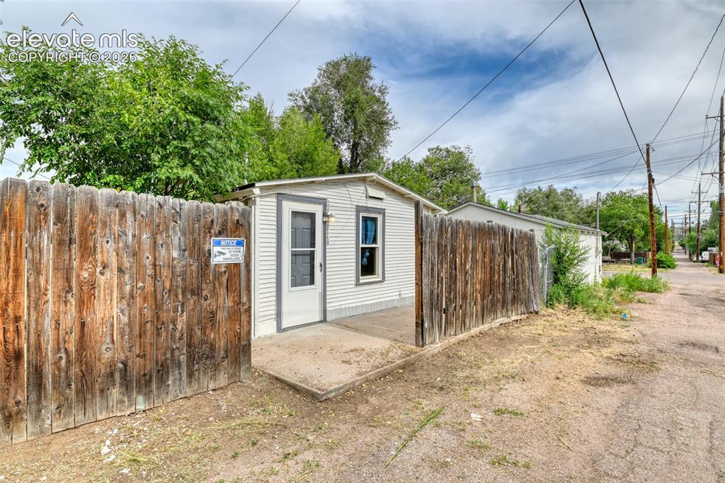 27 Bonfoy Avenue Colorado Springs CO 80909
