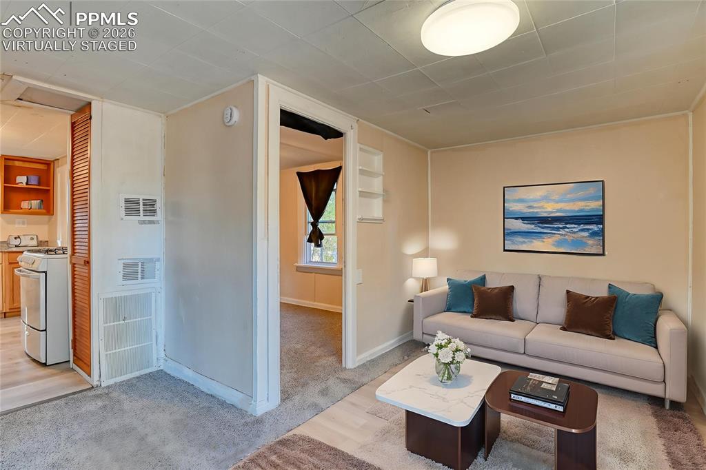 27 Bonfoy Avenue Colorado Springs CO 80909