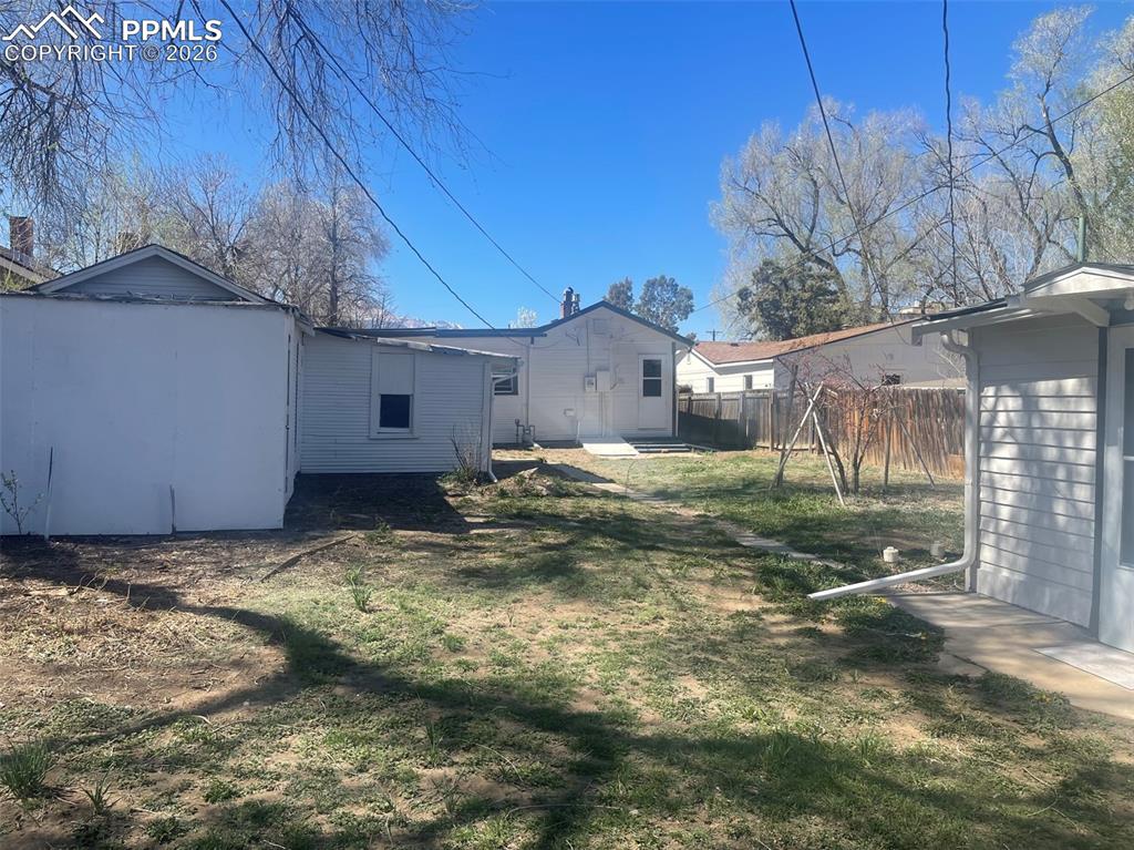 27 Bonfoy Avenue Colorado Springs CO 80909