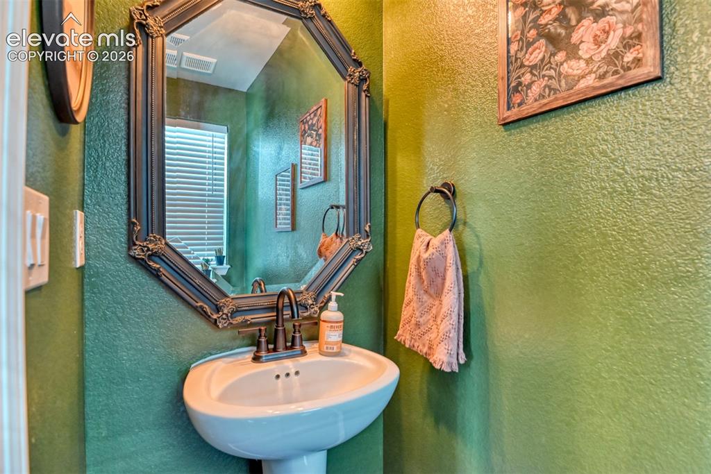 6635 Mandan Drive Colorado Springs CO 80925