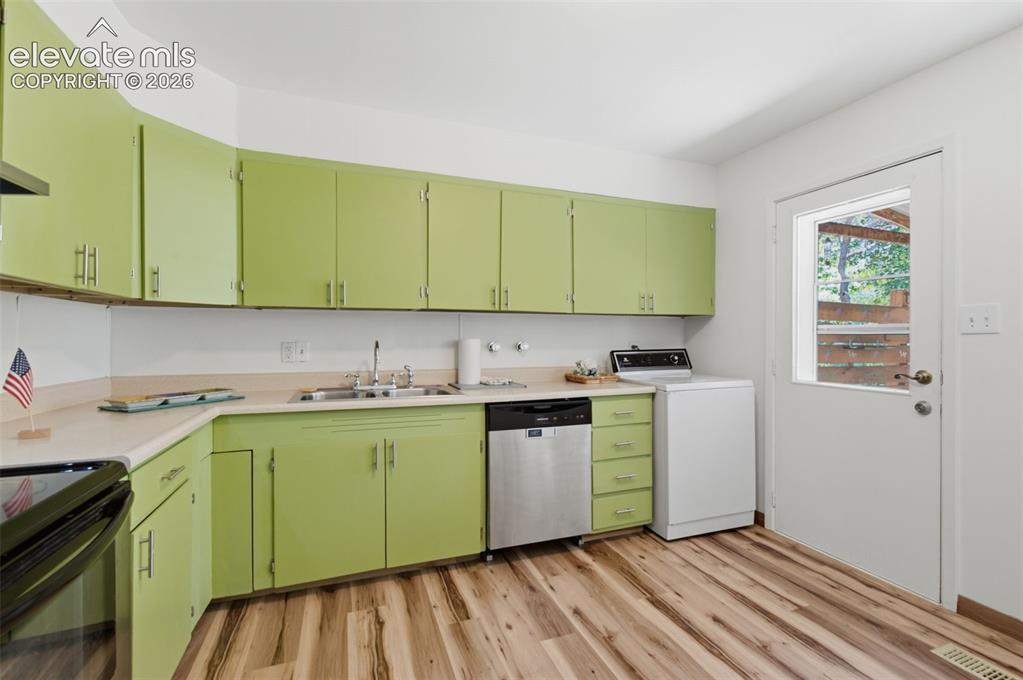 110 N Brentwood Drive Colorado Springs CO 80909