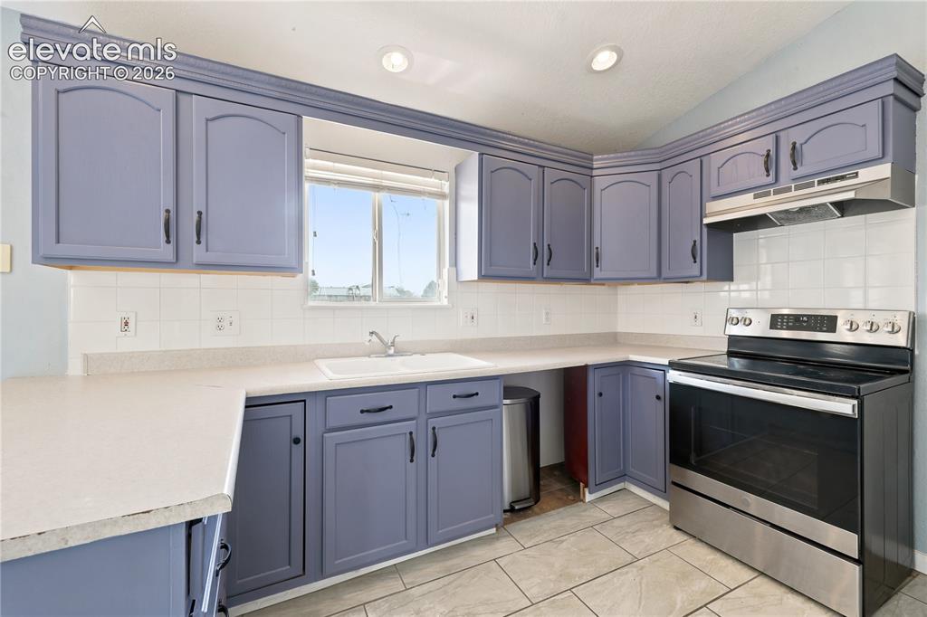 807 S Aguilar Lane Pueblo CO 81007
