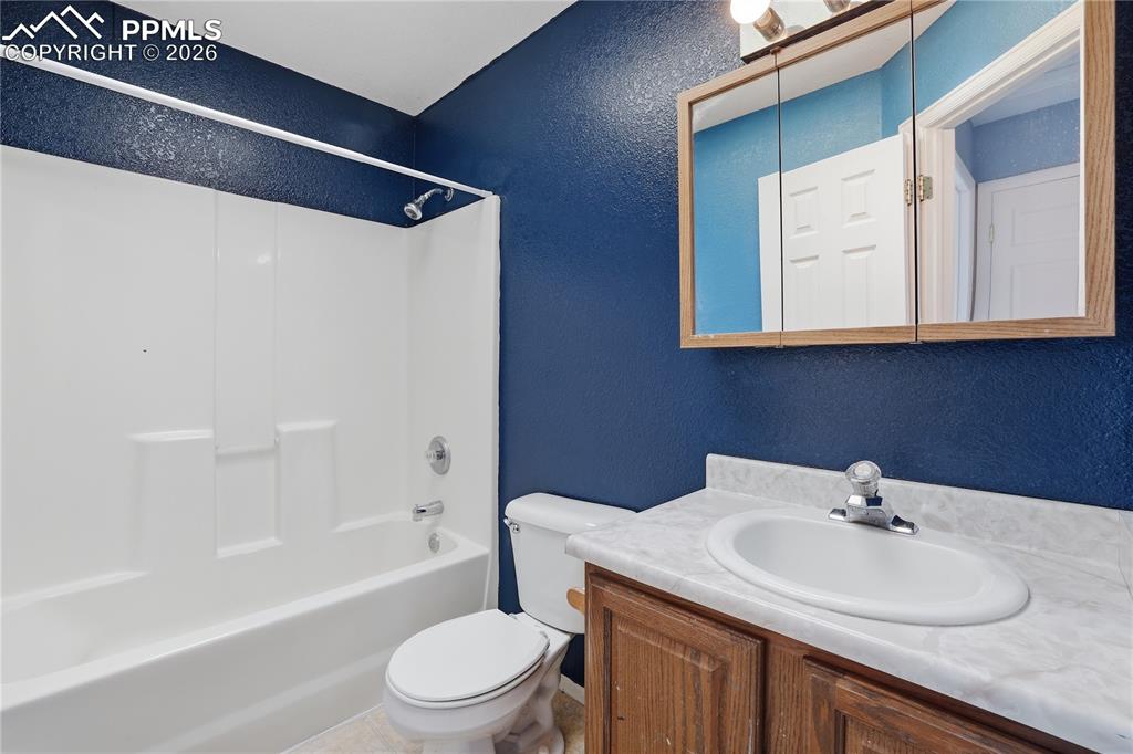 807 S Aguilar Lane Pueblo CO 81007