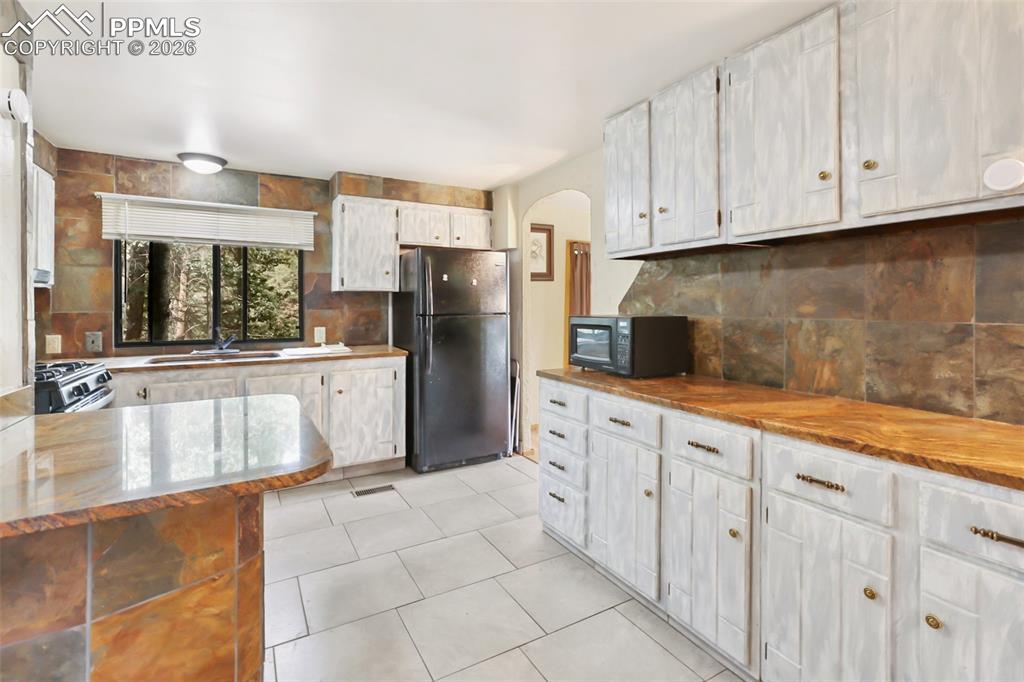 410 Rangeview Road Divide CO 80814