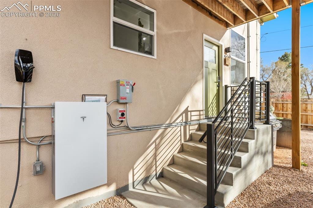 708 Sahwatch Street Colorado Springs CO 80903
