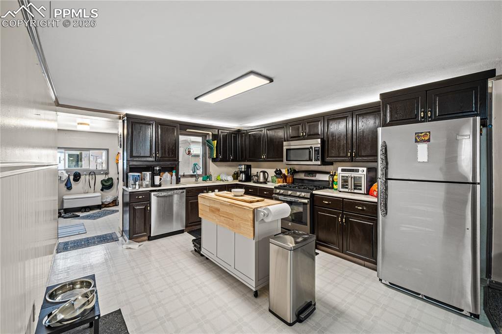 302 Meade Avenue Pueblo CO 81001