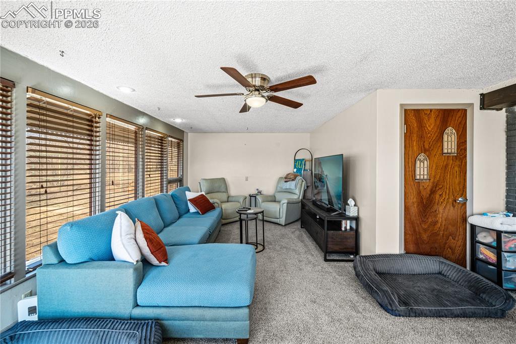 302 Meade Avenue Pueblo CO 81001