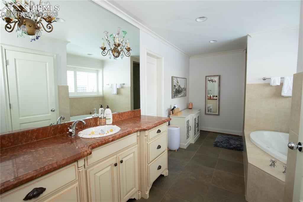 4687 W Highway 24 Florissant CO 80816