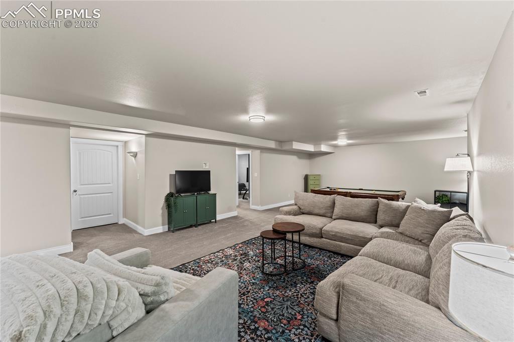 995 N Matt Drive Pueblo CO 81007