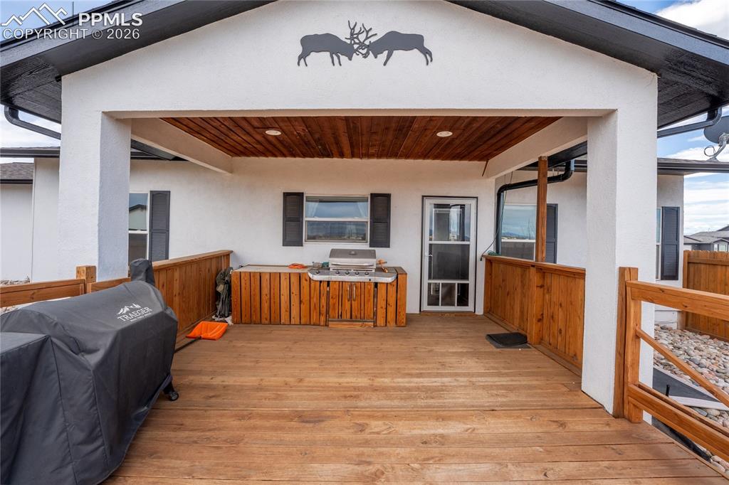 995 N Matt Drive Pueblo CO 81007