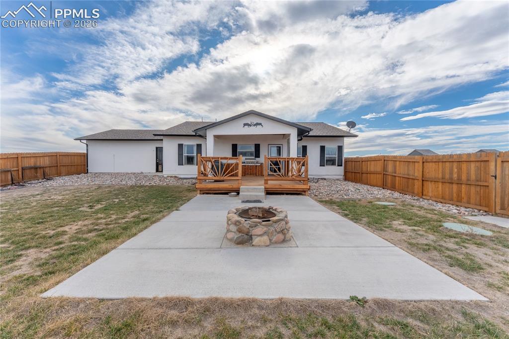 995 N Matt Drive Pueblo CO 81007