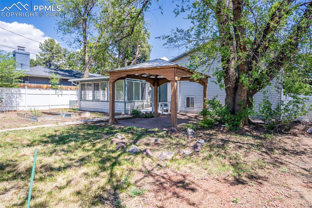 818 S Circle Drive Colorado Springs CO 80910