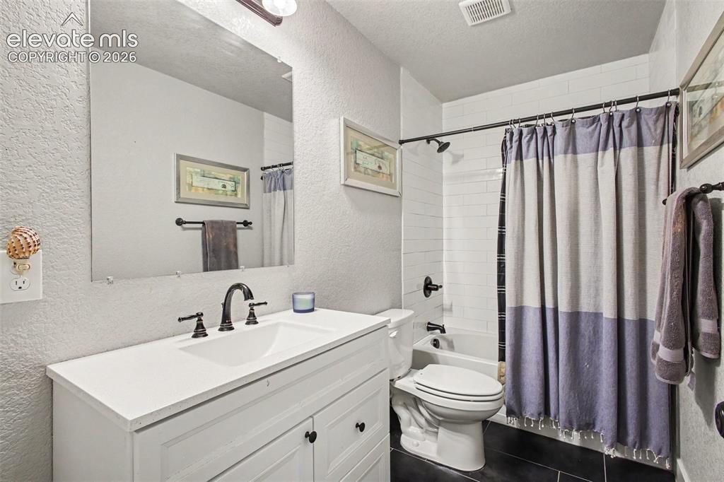 4720 Farmingdale Drive Colorado Springs CO 80918