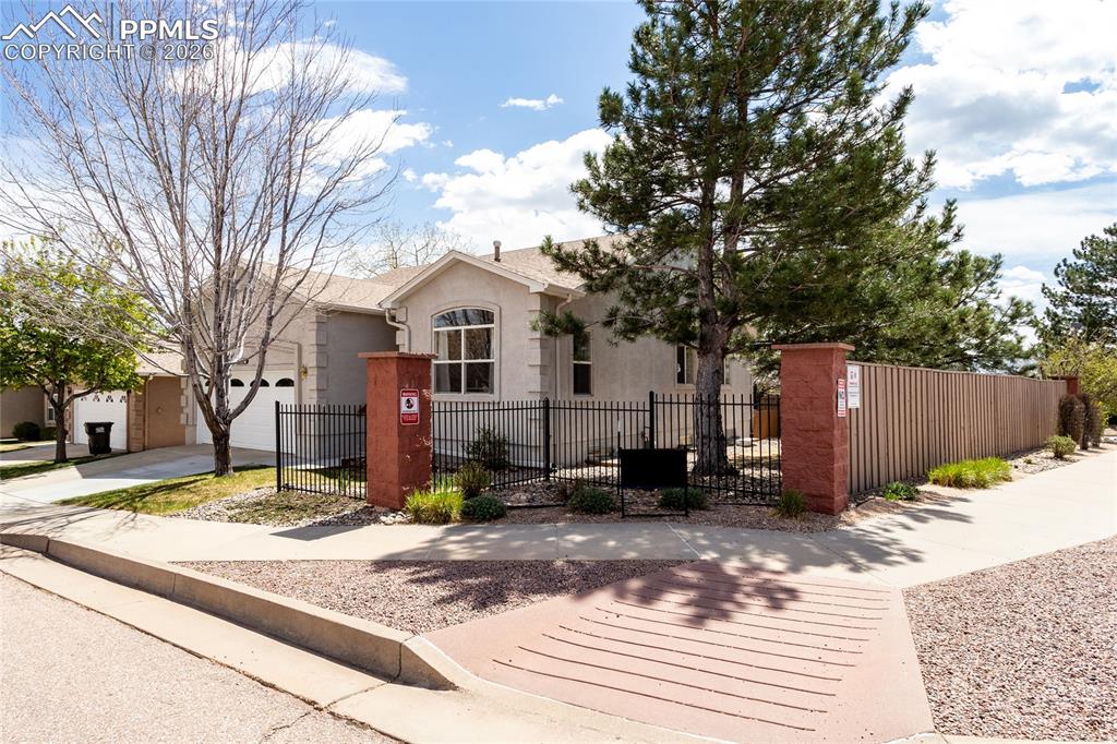 1676 Pinon Glen Circle Colorado Springs CO 80919