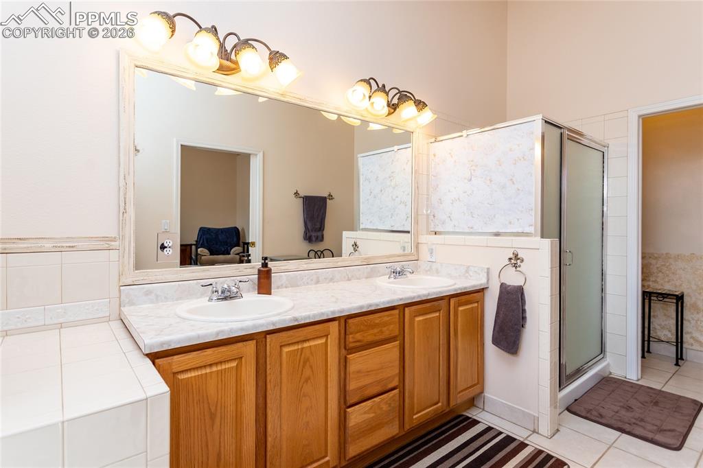 1676 Pinon Glen Circle Colorado Springs CO 80919