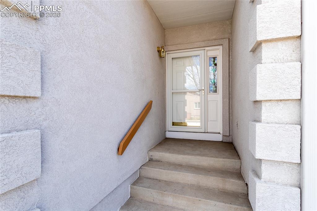 1676 Pinon Glen Circle Colorado Springs CO 80919