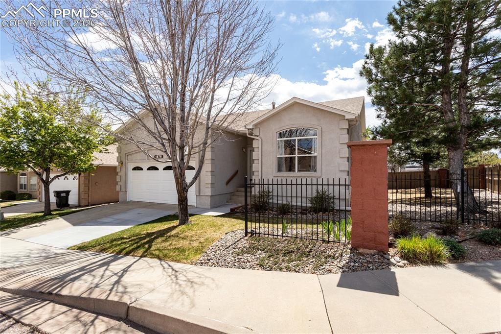 1676 Pinon Glen Circle Colorado Springs CO 80919