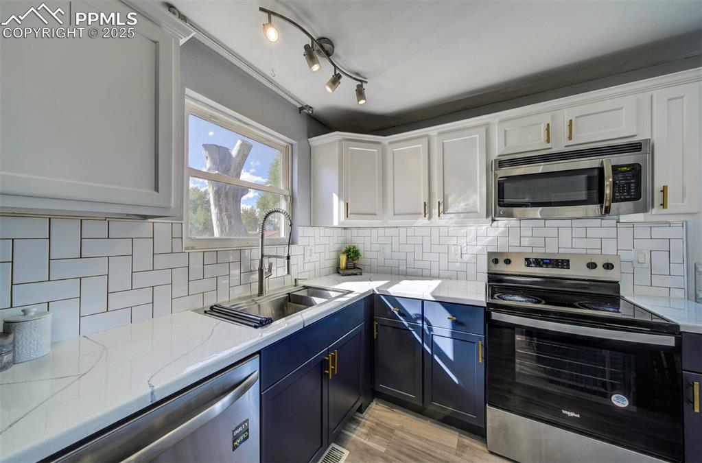 3378 Foxridge Drive Colorado Springs CO 80916