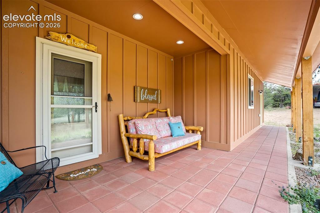 693 Black Mesa Circle Florissant CO 80816