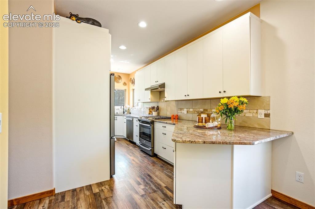 693 Black Mesa Circle Florissant CO 80816