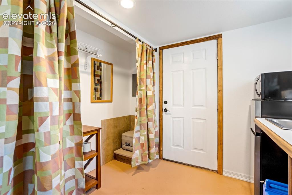 693 Black Mesa Circle Florissant CO 80816