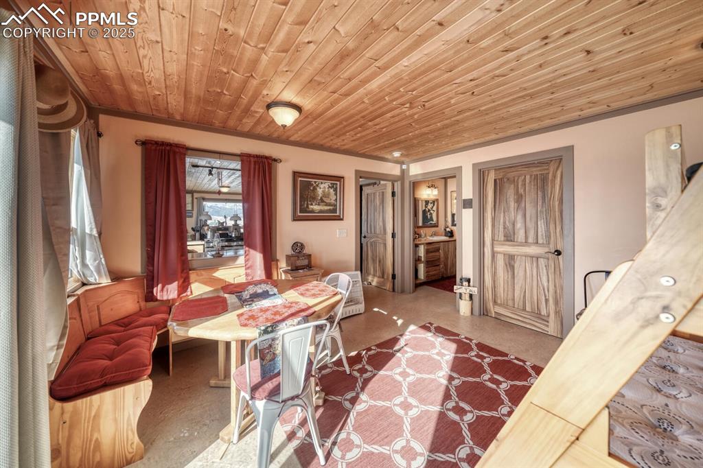 565 Pass Peak Drive Westcliffe CO 81252