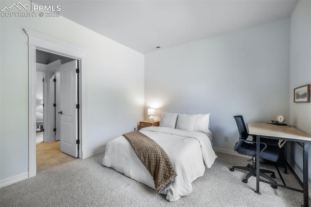 450 E Stirrup Trail Monument CO 80132