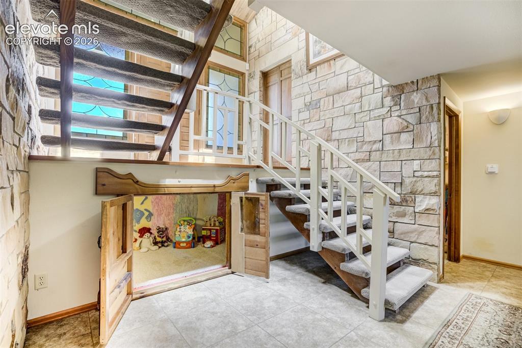 1224 W High Point Lane Colorado Springs CO 80904