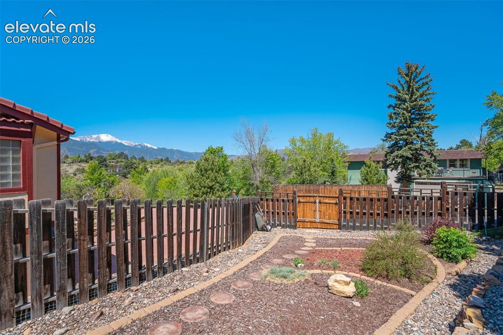 1224 W High Point Lane Colorado Springs CO 80904
