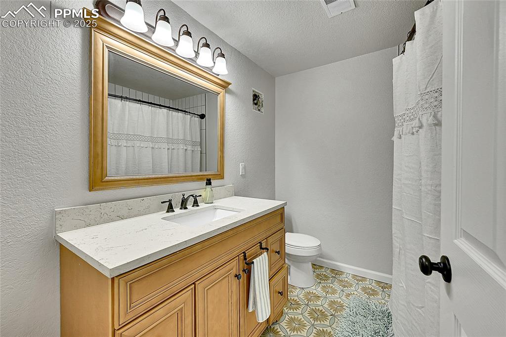 17350 Goshawk Road Colorado Springs CO 80908